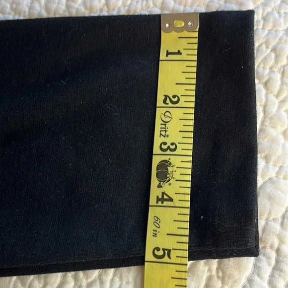 Talbots Stretchy Knit Dress Women’s Size 8 Solid Black Pockets Fit and Flare - Picture 16 of 17